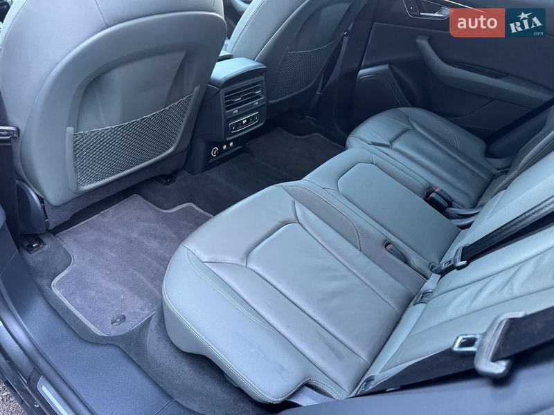 Позашляховик / Кросовер Audi Q8 2018 в Тернополі