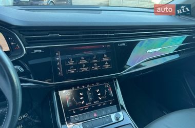 Позашляховик / Кросовер Audi Q8 2018 в Тернополі фото 48 Позашляховик / Кросовер Audi Q8 2018 в Тернополі