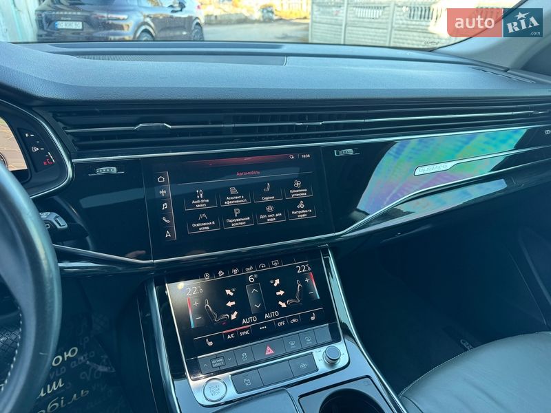 Позашляховик / Кросовер Audi Q8 2018 в Тернополі