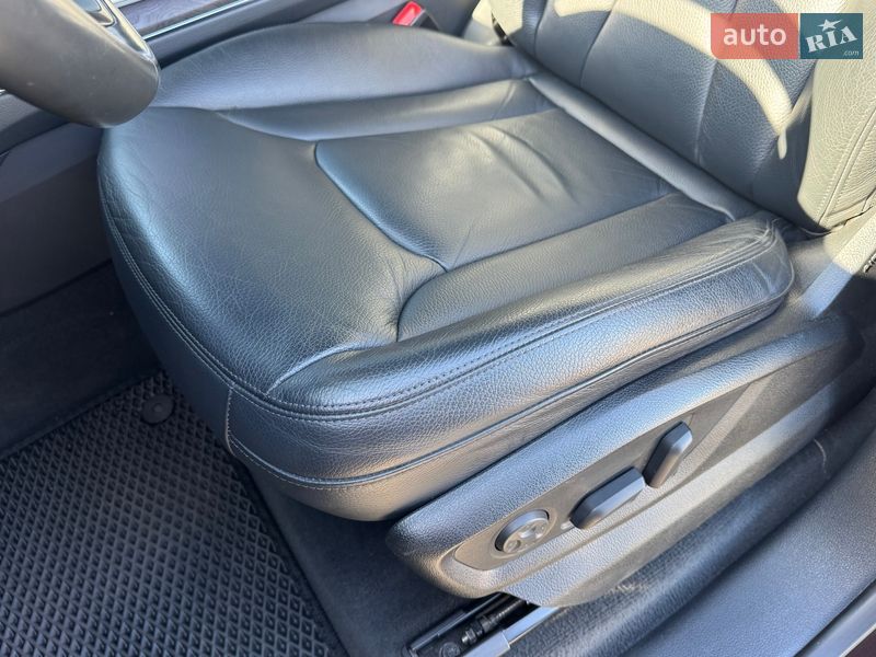 Позашляховик / Кросовер Audi Q8 2019 в Тернополі