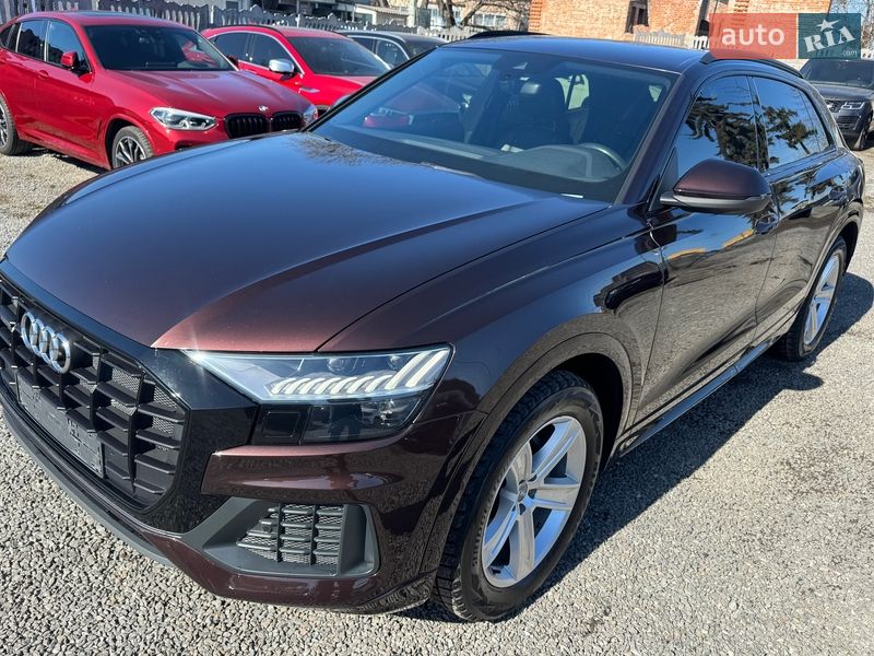 Позашляховик / Кросовер Audi Q8 2019 в Тернополі