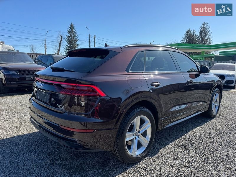 Позашляховик / Кросовер Audi Q8 2019 в Тернополі