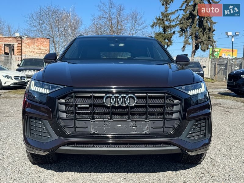 Позашляховик / Кросовер Audi Q8 2019 в Тернополі