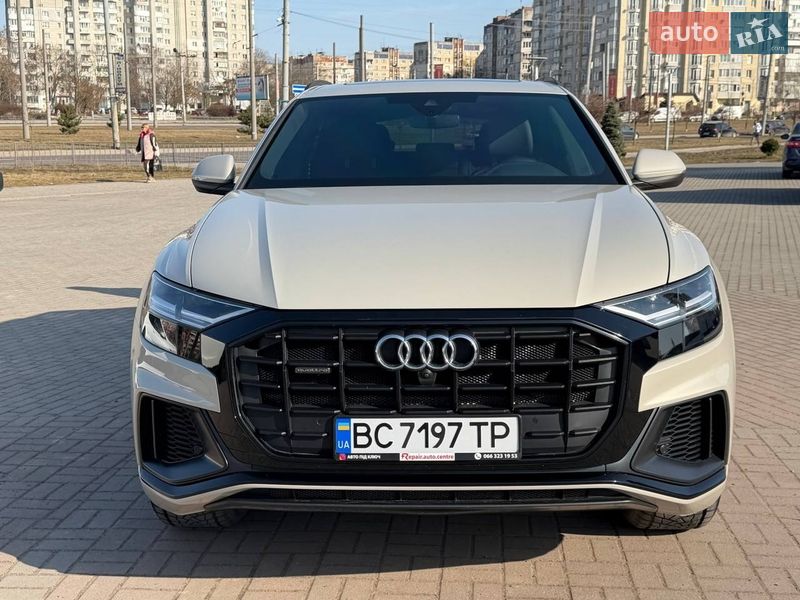 Внедорожник / Кроссовер Audi Q8 2020 в Львове