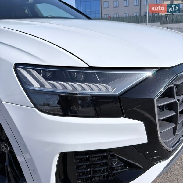 Внедорожник / Кроссовер Audi Q8 2023 в Полтаве