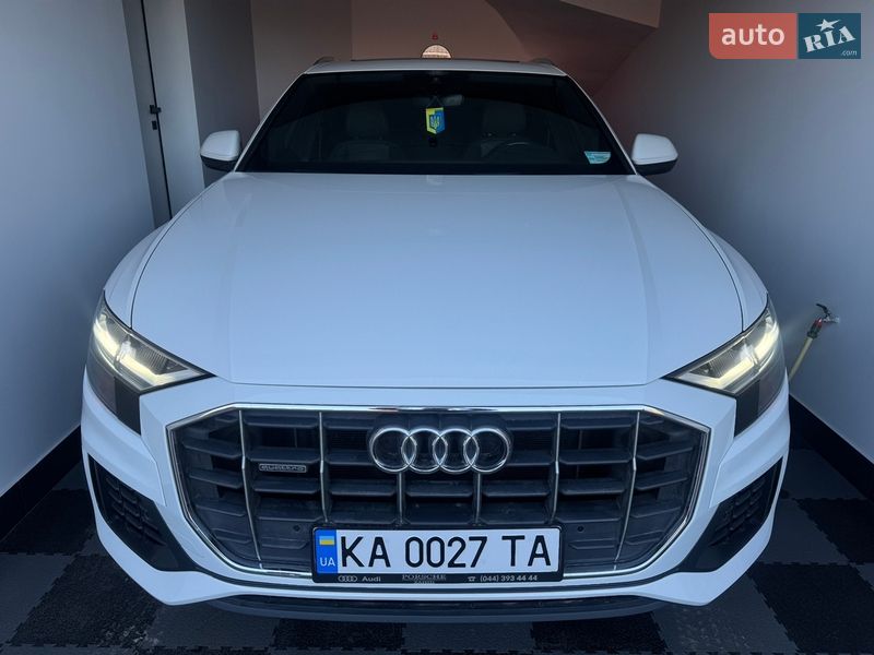 Позашляховик / Кросовер Audi Q8 2018 в Києві