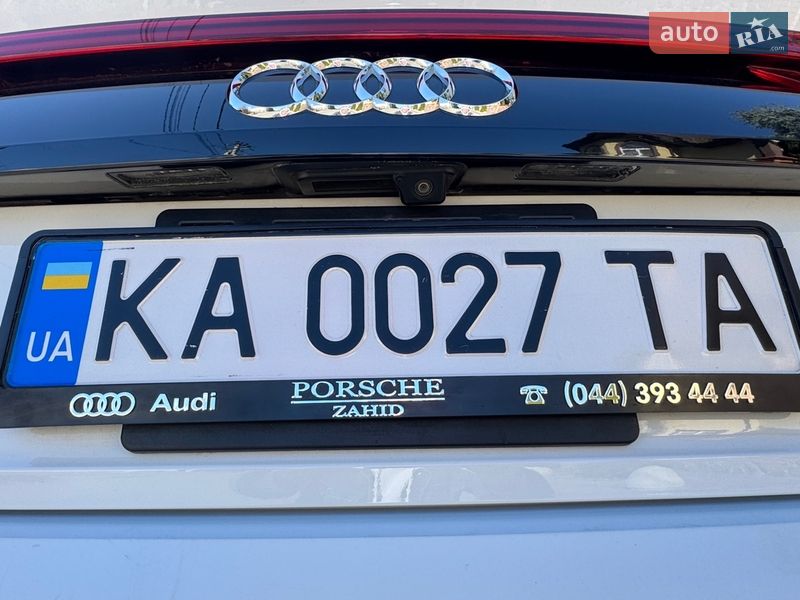 Позашляховик / Кросовер Audi Q8 2018 в Києві