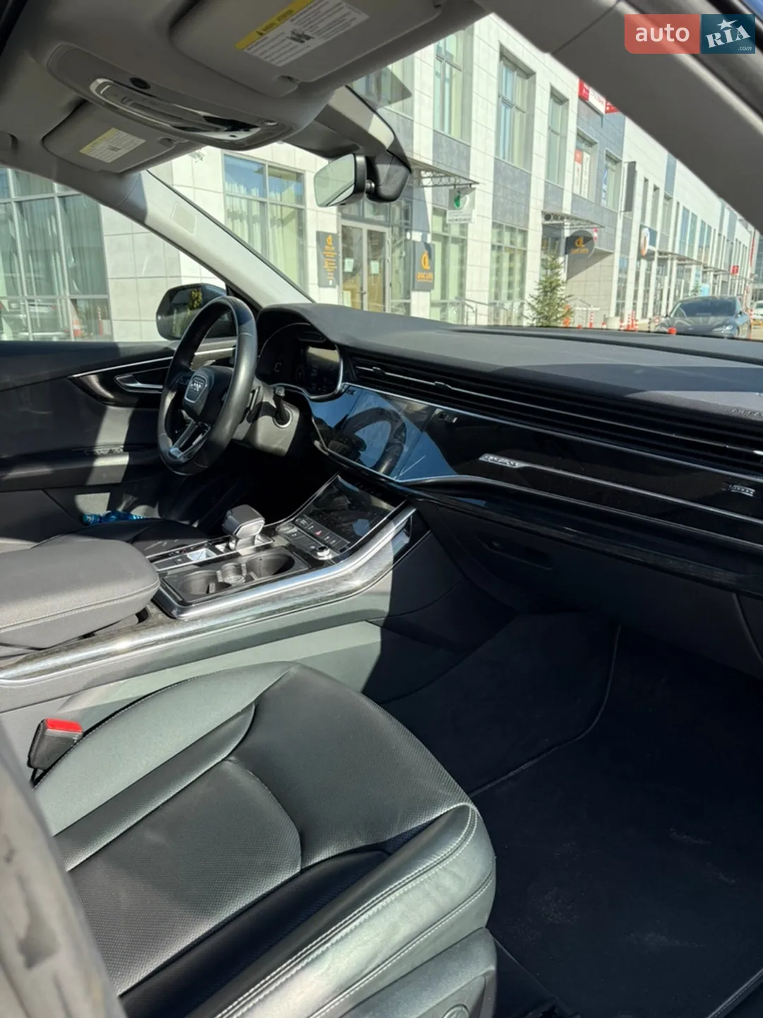 2020 Audi Q8 - мініатюра 25