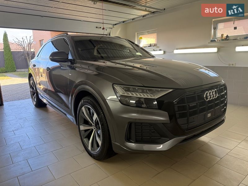 Внедорожник / Кроссовер Audi Q8 2019 в Виннице