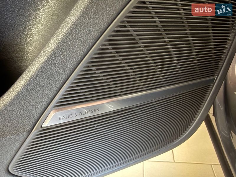 Внедорожник / Кроссовер Audi Q8 2019 в Виннице