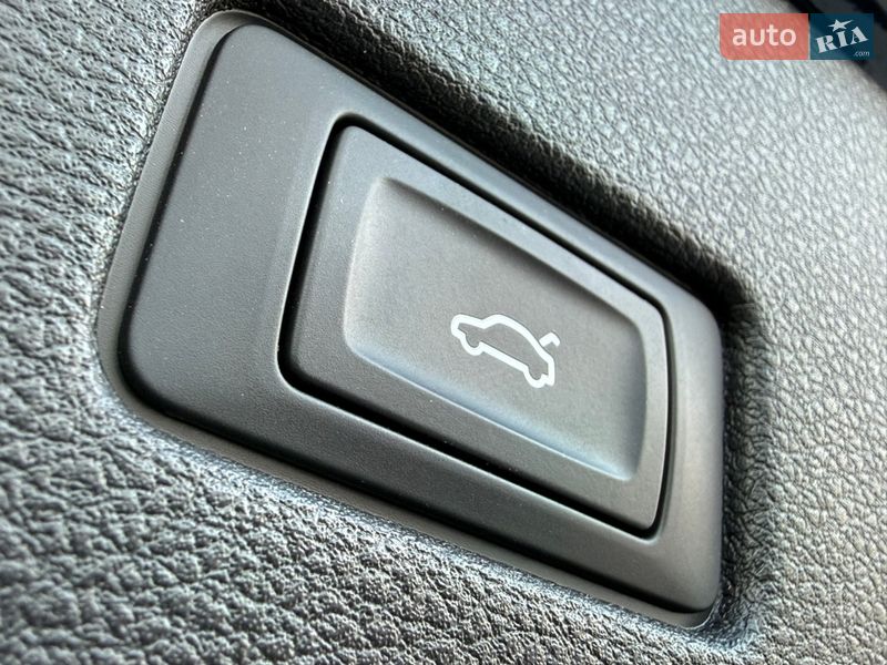 Внедорожник / Кроссовер Audi Q8 2021 в Черновцах