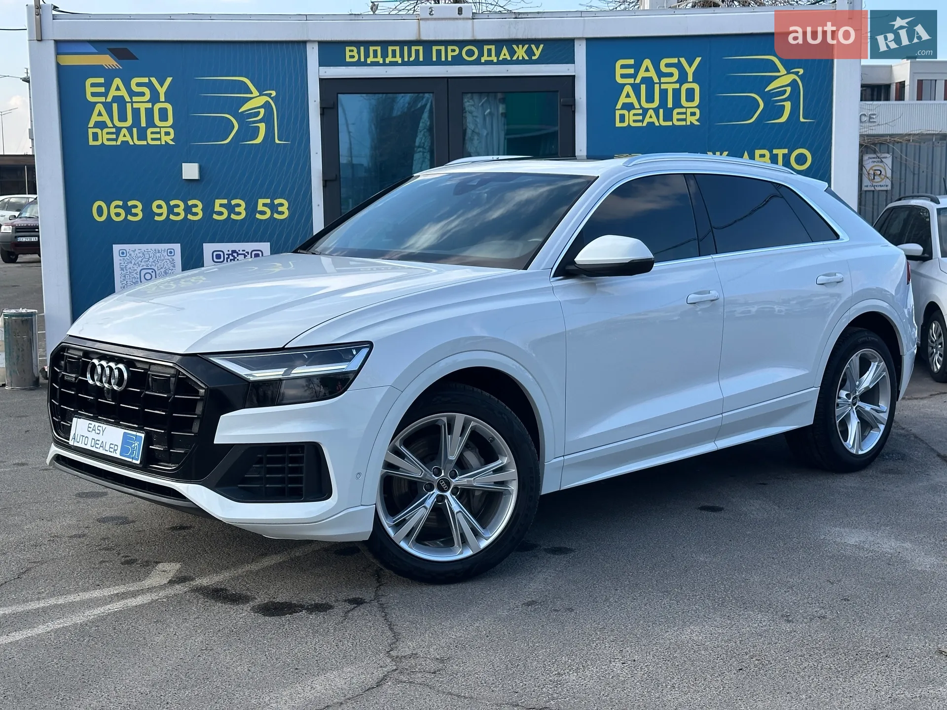 2021 Audi Q8 - фото 1