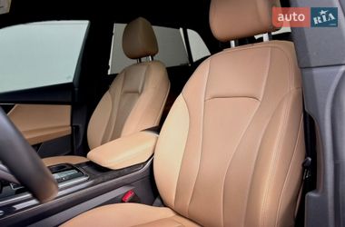 Внедорожник / Кроссовер Audi Q8 2020 в Киеве