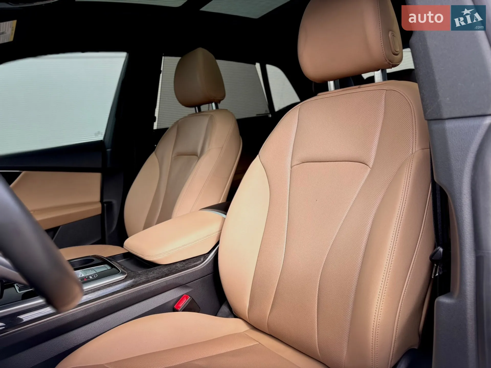 2020 Audi Q8 - мініатюра 31