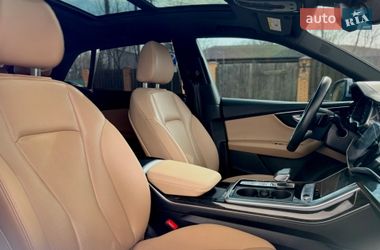 Внедорожник / Кроссовер Audi Q8 2020 в Киеве