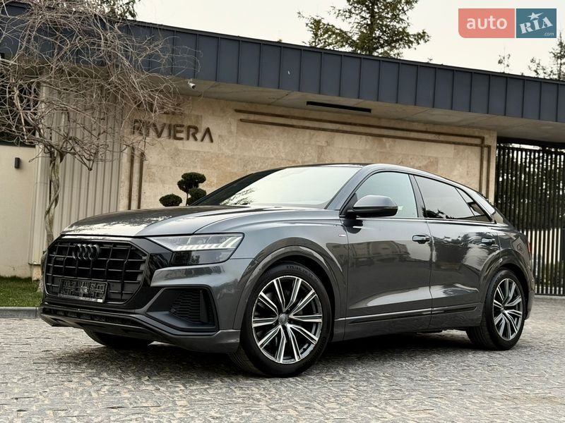 Позашляховик / Кросовер Audi Q8 2018 в Львові