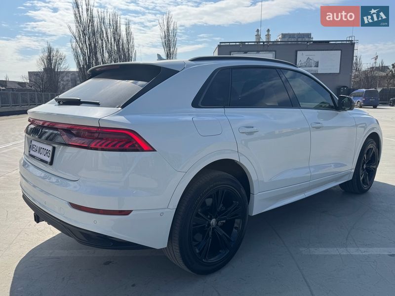 Внедорожник / Кроссовер Audi Q8 2018 в Киеве фото 5 Внедорожник / Кроссовер Audi Q8 2018 в Киеве