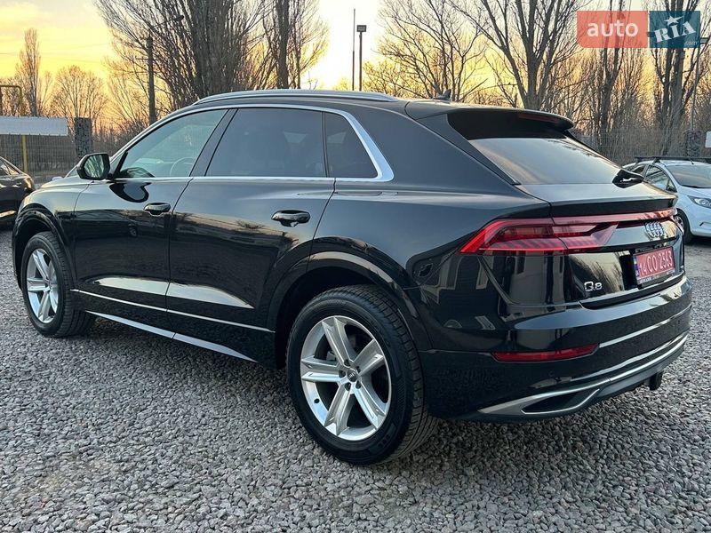 Позашляховик / Кросовер Audi Q8 2018 в Одесі фото 8 Позашляховик / Кросовер Audi Q8 2018 в Одесі