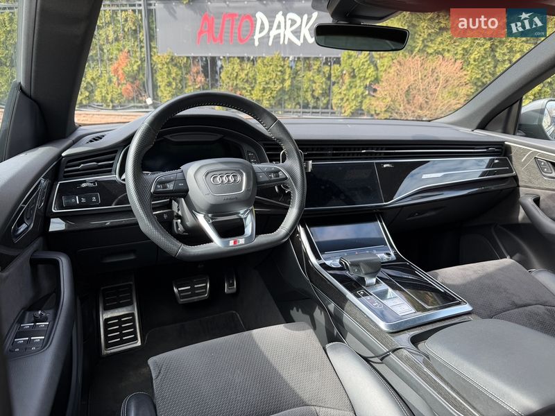 Внедорожник / Кроссовер Audi Q8 2018 в Киеве