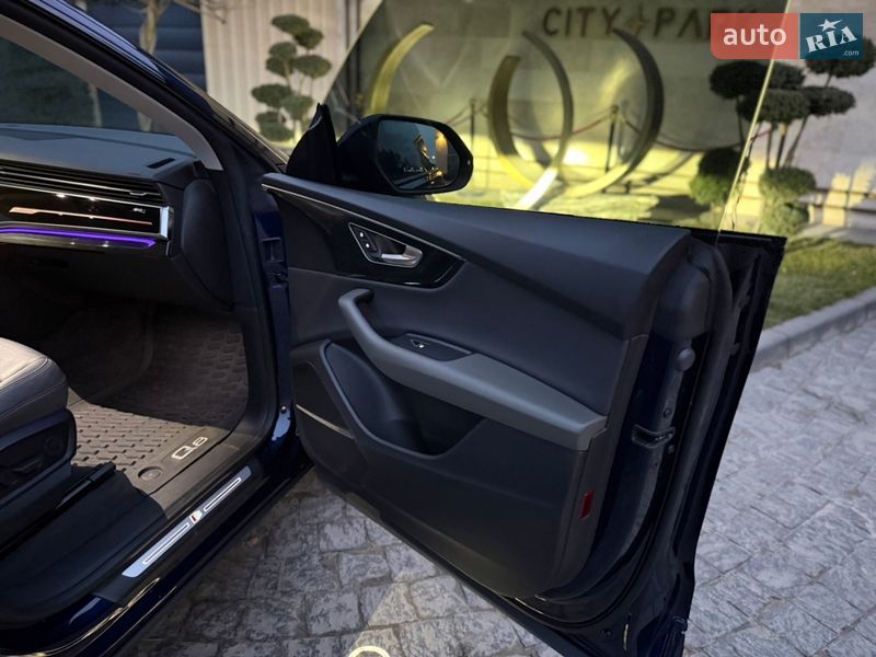 Внедорожник / Кроссовер Audi Q8 2019 в Львове фото 34 Внедорожник / Кроссовер Audi Q8 2019 в Львове