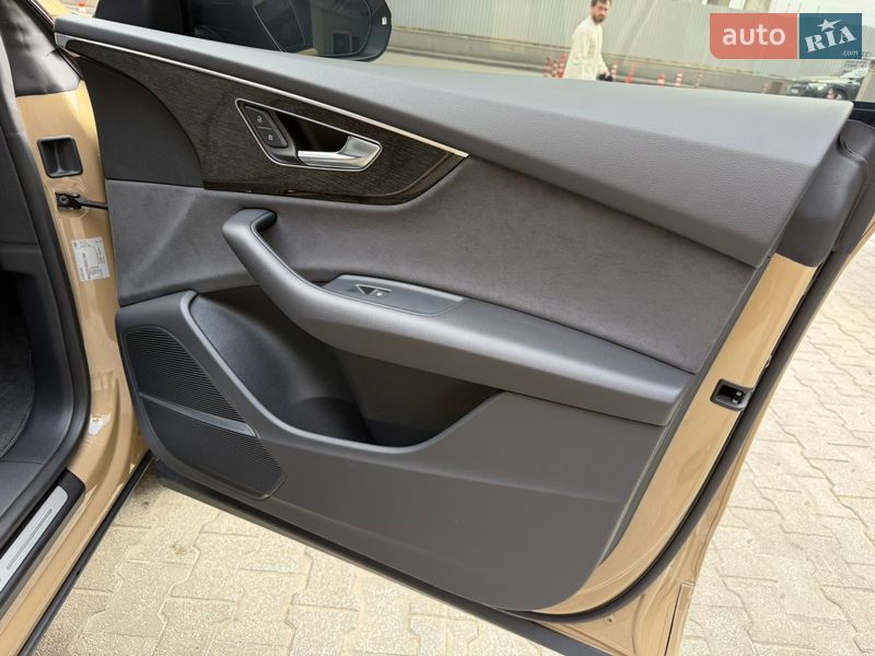 Внедорожник / Кроссовер Audi Q8 2025 в Киеве фото 73 Внедорожник / Кроссовер Audi Q8 2025 в Киеве
