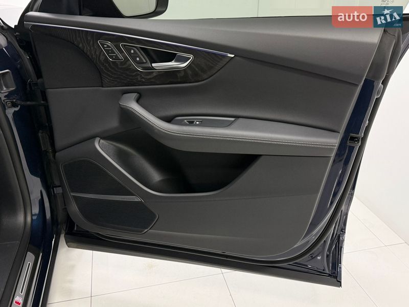 Внедорожник / Кроссовер Audi Q8 2024 в Одессе фото 38 Внедорожник / Кроссовер Audi Q8 2024 в Одессе