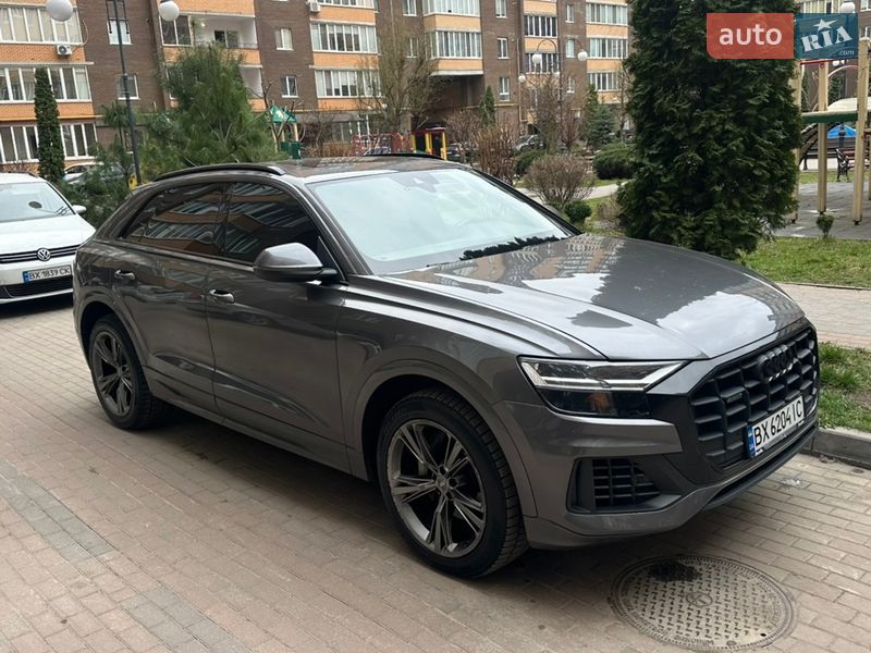 Внедорожник / Кроссовер Audi Q8 2018 в Хмельницком
