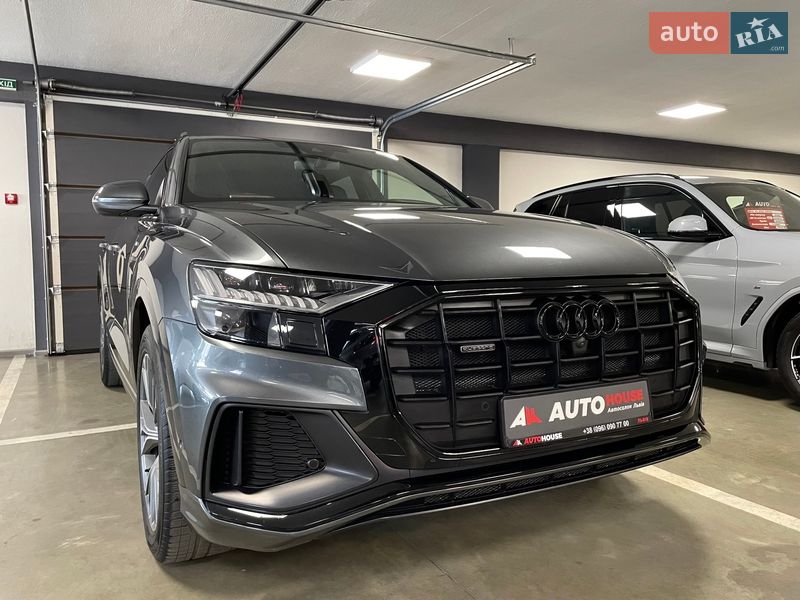 Внедорожник / Кроссовер Audi Q8 2023 в Львове