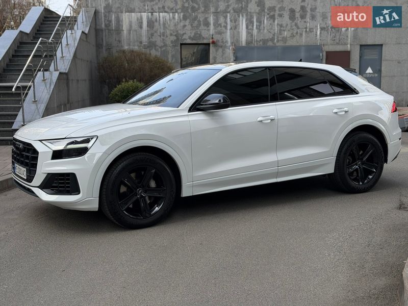 Внедорожник / Кроссовер Audi Q8 2020 в Киеве фото 3 Внедорожник / Кроссовер Audi Q8 2020 в Киеве