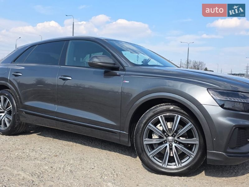 Внедорожник / Кроссовер Audi Q8 2018 в Львове фото 10 Внедорожник / Кроссовер Audi Q8 2018 в Львове