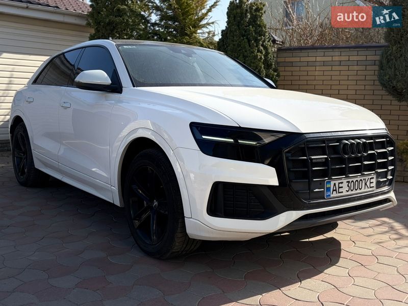 Внедорожник / Кроссовер Audi Q8 2018 в Киеве фото 4 Внедорожник / Кроссовер Audi Q8 2018 в Киеве