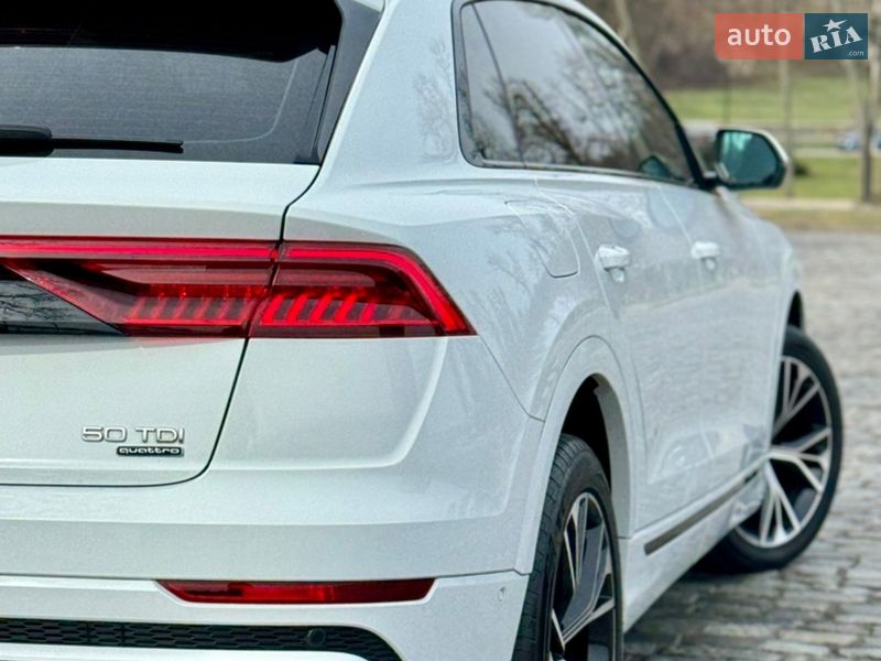 Внедорожник / Кроссовер Audi Q8 2023 в Киеве фото 11 Внедорожник / Кроссовер Audi Q8 2023 в Киеве