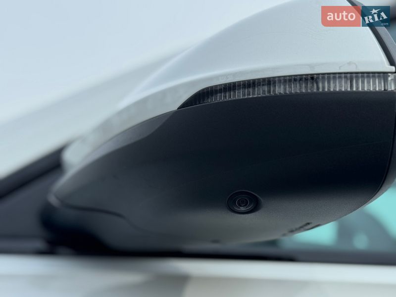 Внедорожник / Кроссовер Audi Q8 2023 в Киеве фото 126 Внедорожник / Кроссовер Audi Q8 2023 в Киеве