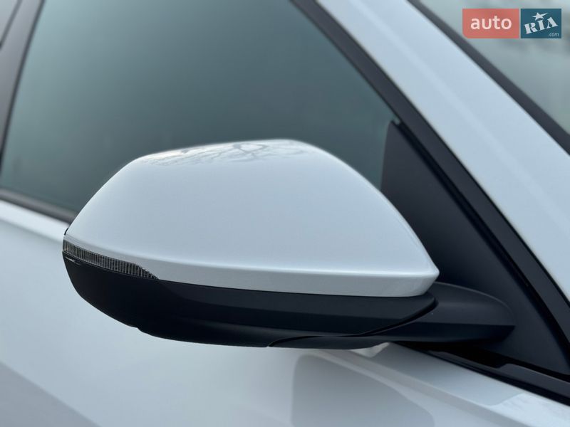 Внедорожник / Кроссовер Audi Q8 2023 в Киеве фото 134 Внедорожник / Кроссовер Audi Q8 2023 в Киеве