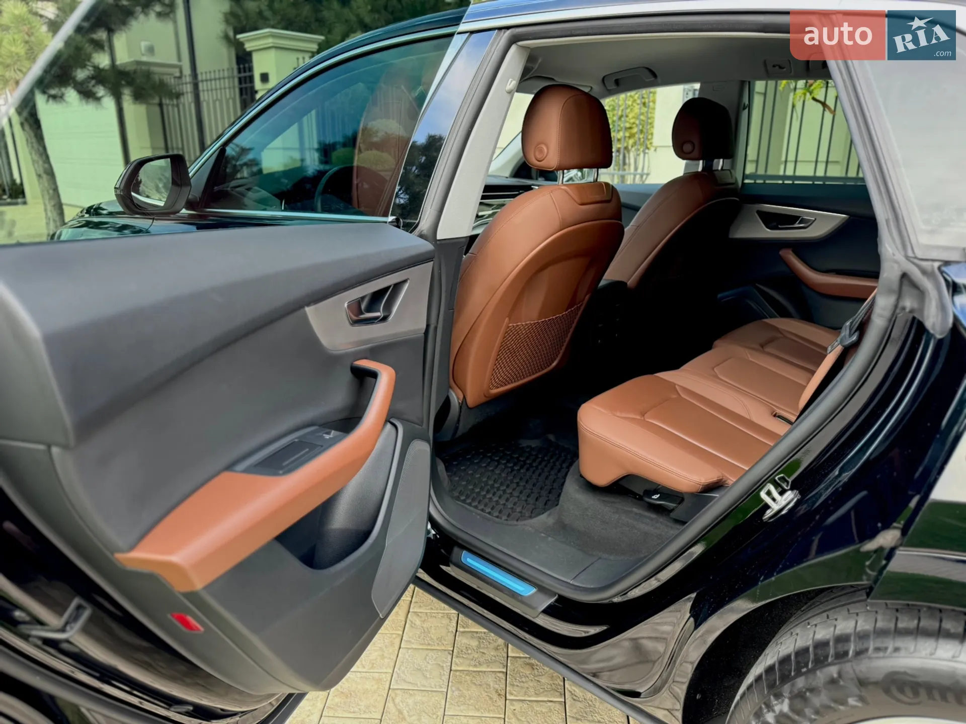 2020 Audi Q8 - мініатюра 31