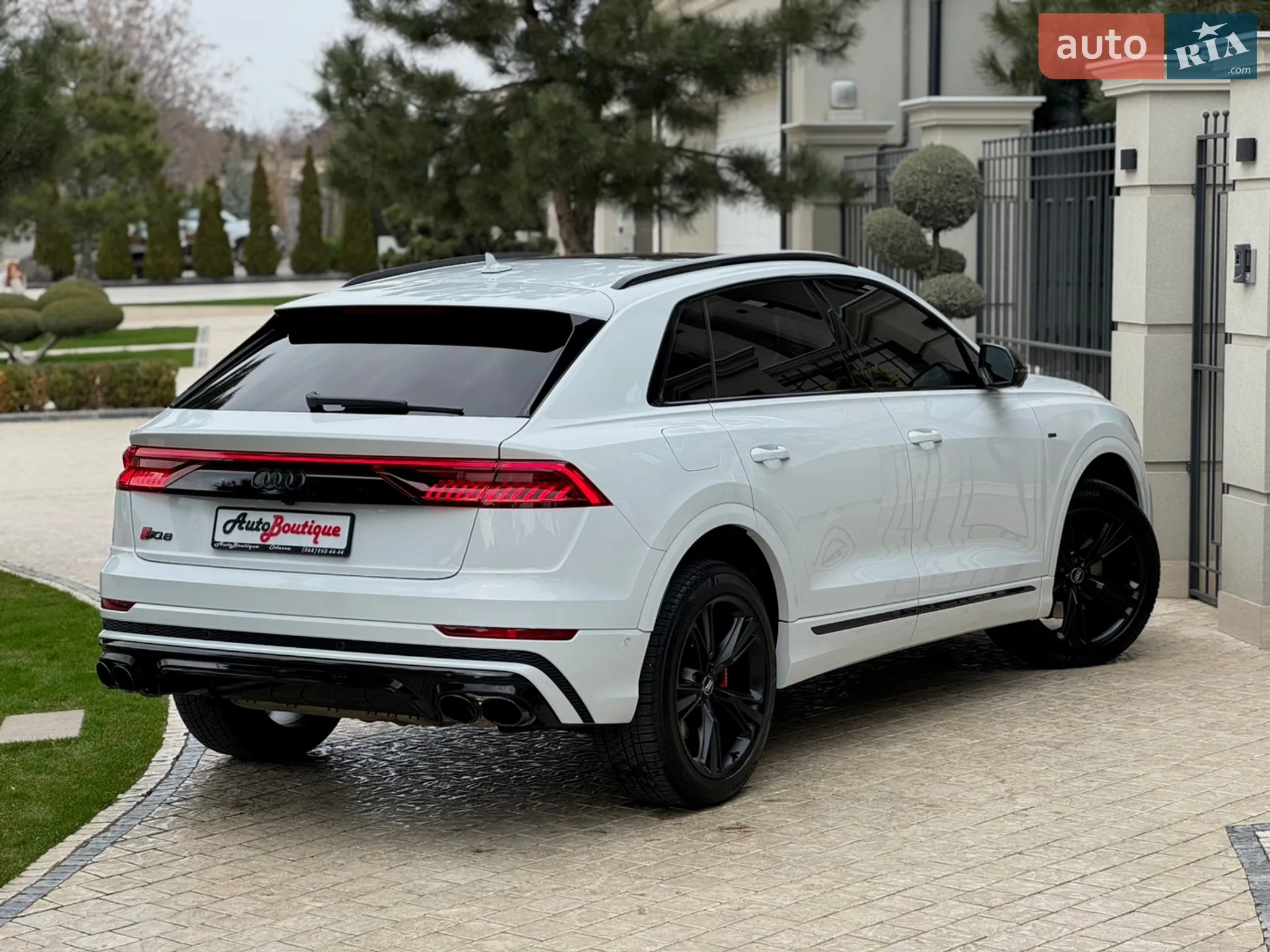 2019 Audi Q8 - мініатюра 12