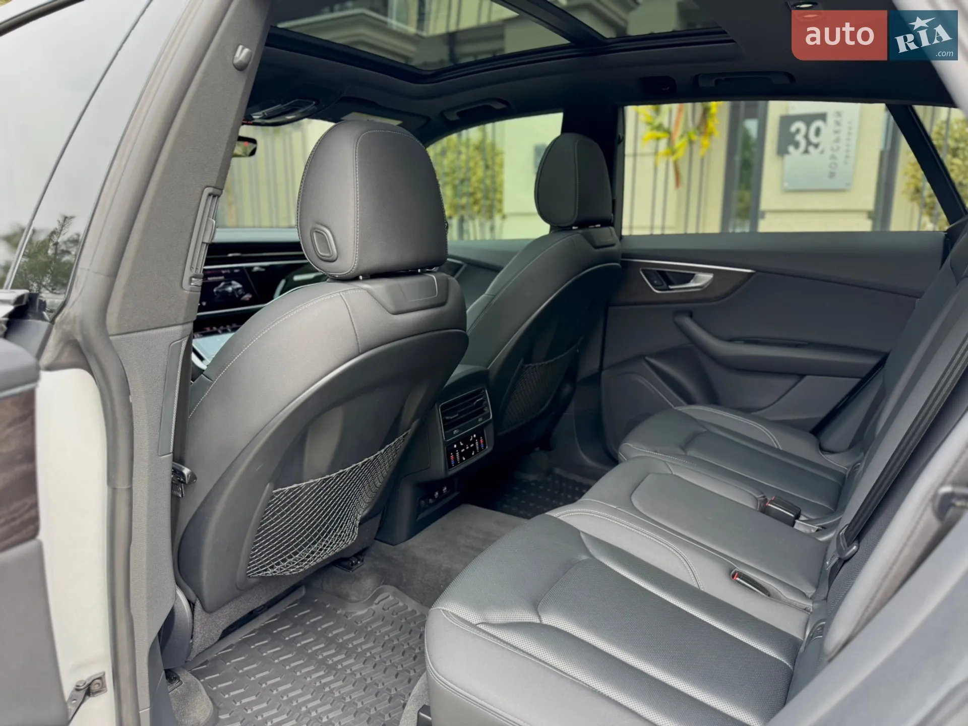 2019 Audi Q8 - мініатюра 37