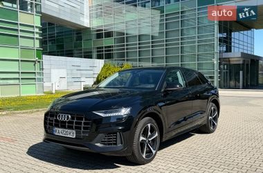 Позашляховик / Кросовер Audi Q8 2020 в Черкасах