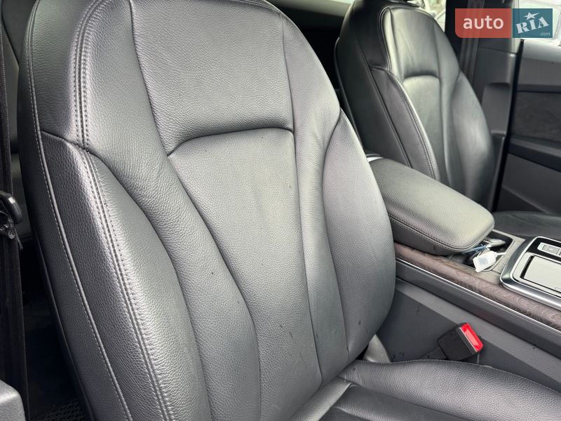 Позашляховик / Кросовер Audi Q8 2019 в Тернополі фото 22 Позашляховик / Кросовер Audi Q8 2019 в Тернополі