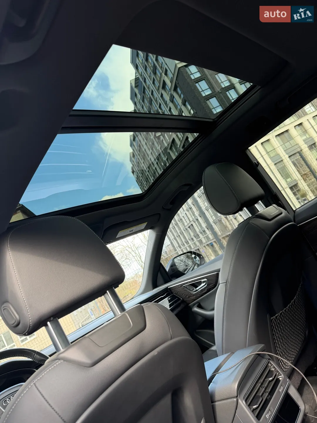 2020 Audi Q8 - мініатюра 8
