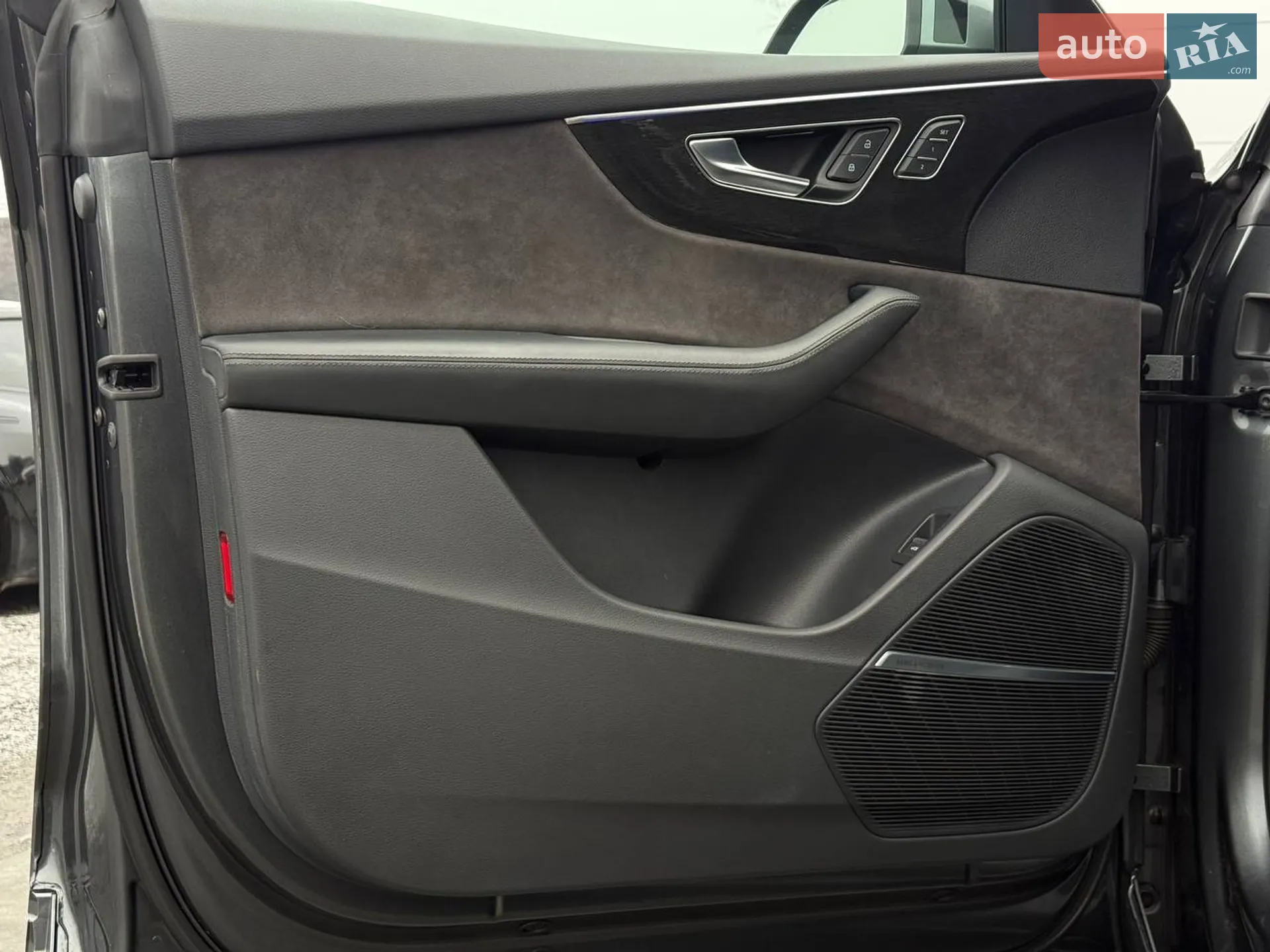 2019 Audi Q8 - мініатюра 29