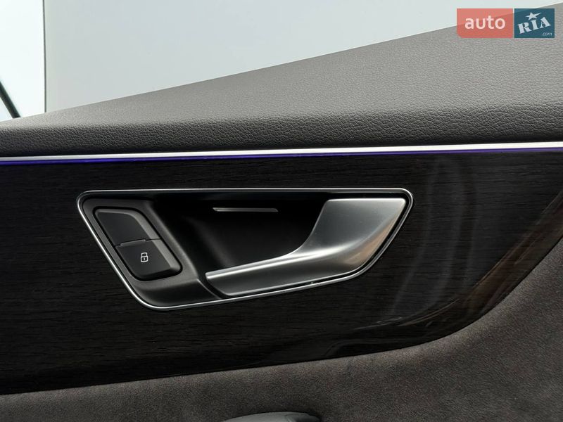 Позашляховик / Кросовер Audi Q8 2019 в Рівному