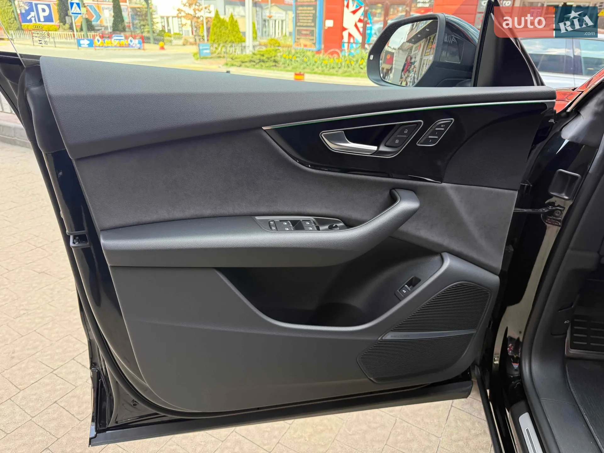 2025 Audi Q8 - мініатюра 12
