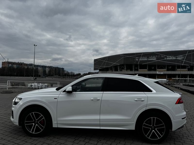 Внедорожник / Кроссовер Audi Q8 2018 в Львове фото 8 Внедорожник / Кроссовер Audi Q8 2018 в Львове