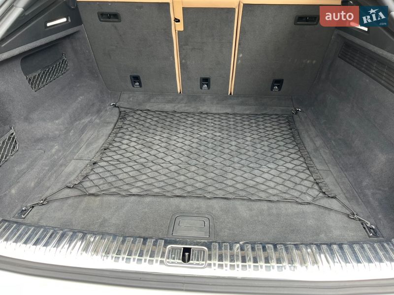 Позашляховик / Кросовер Audi Q8 2019 в Ковелі