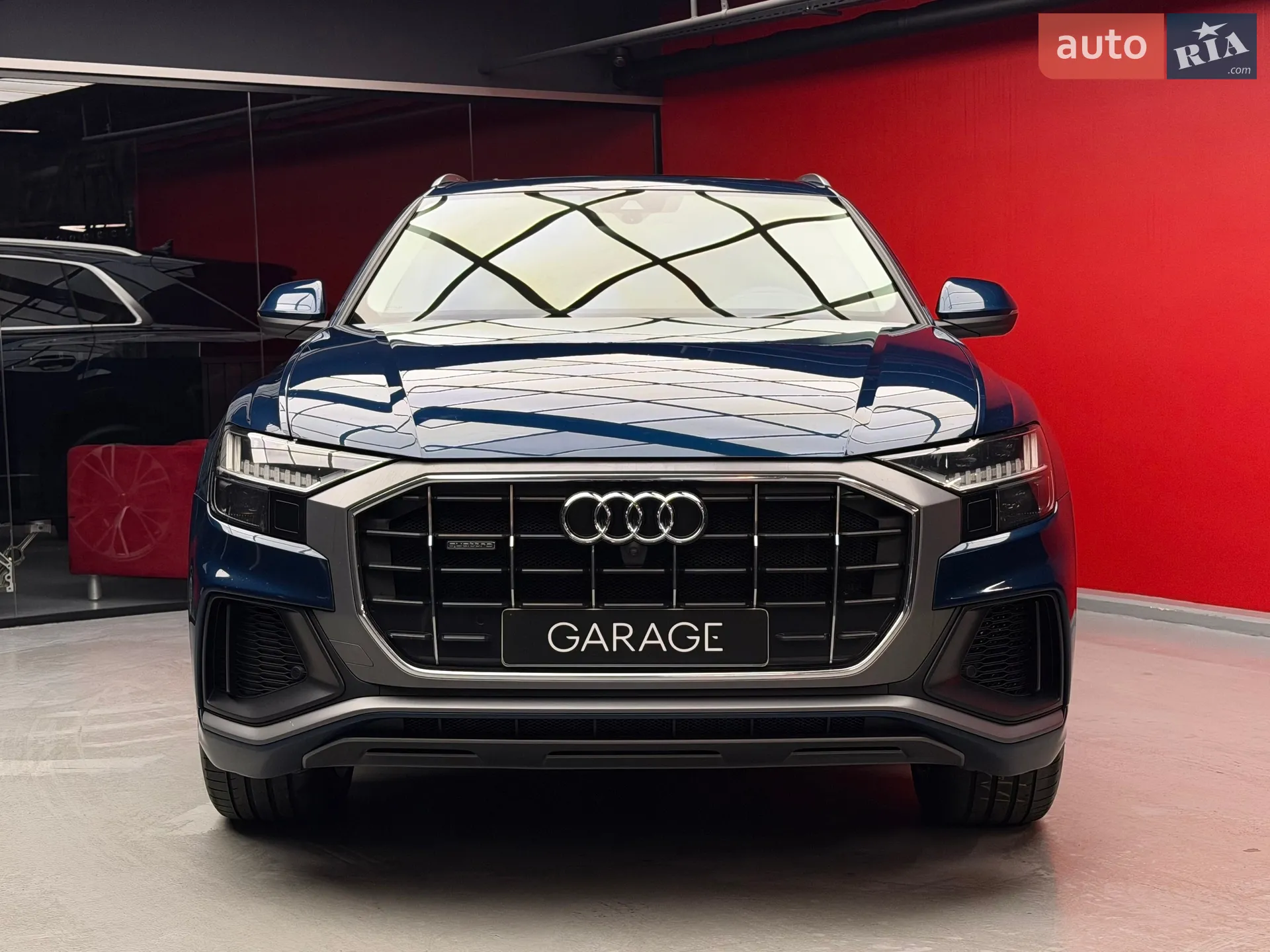 2019 Audi Q8 - мініатюра 2