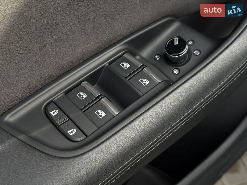 Позашляховик / Кросовер Audi Q8 2018 в Мукачевому фото 31 Позашляховик / Кросовер Audi Q8 2018 в Мукачевому