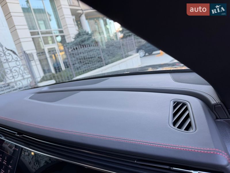 Позашляховик / Кросовер Audi Q8 2025 в Києві фото 34 Позашляховик / Кросовер Audi Q8 2025 в Києві