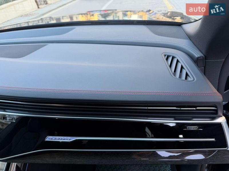 Позашляховик / Кросовер Audi Q8 2025 в Києві фото 40 Позашляховик / Кросовер Audi Q8 2025 в Києві