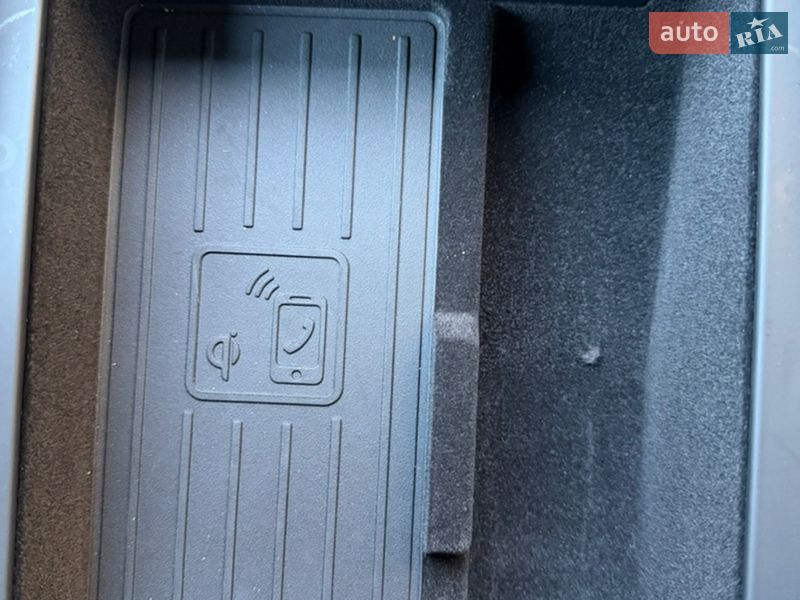 Позашляховик / Кросовер Audi Q8 2025 в Києві фото 57 Позашляховик / Кросовер Audi Q8 2025 в Києві